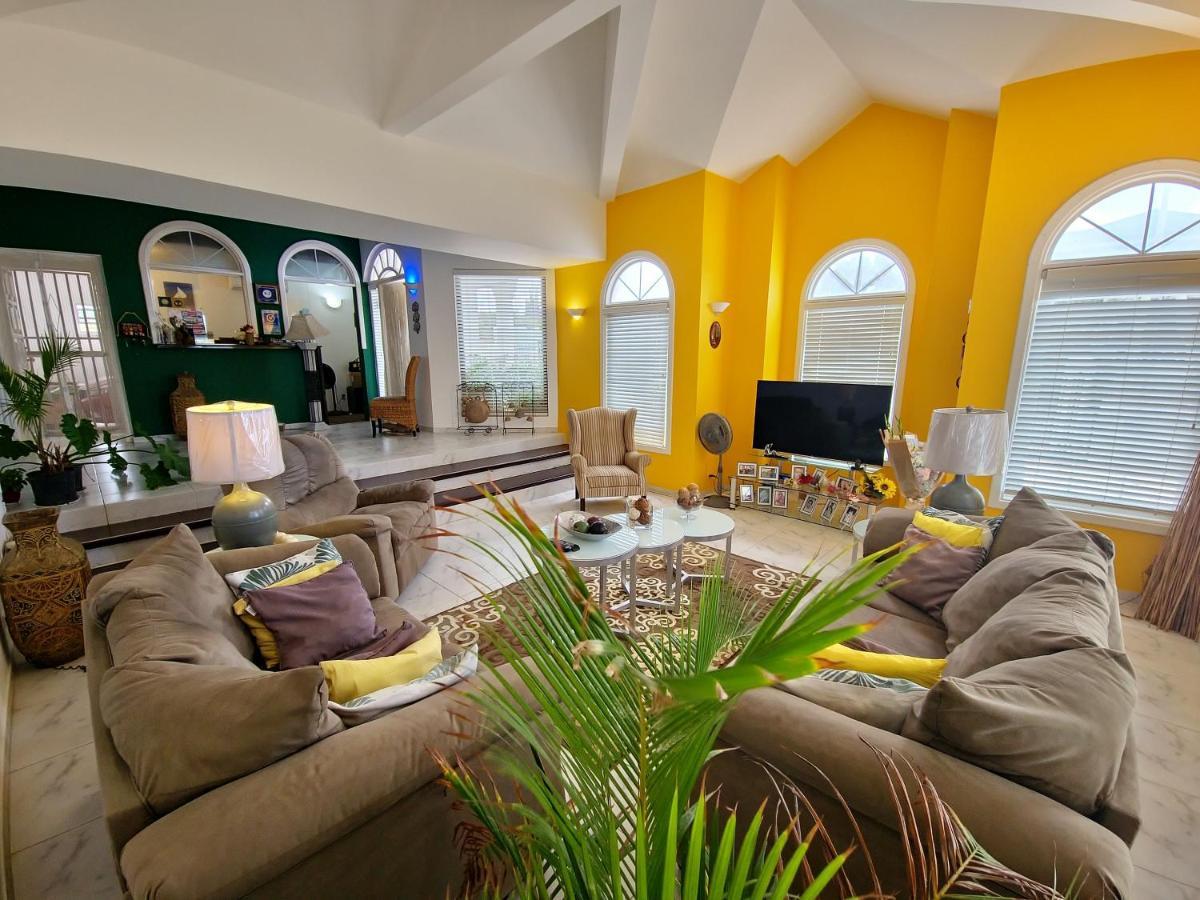 Adonai Hotel Boutique วิลเลมสตัด ภายนอก รูปภาพ